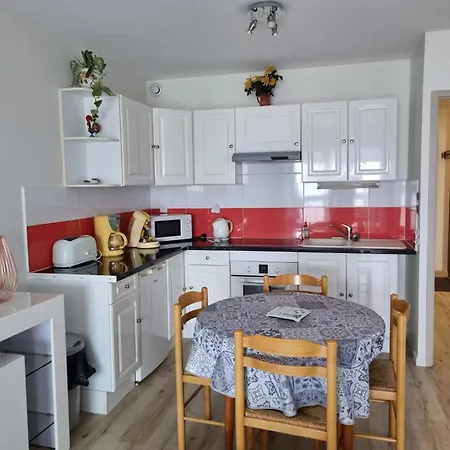 Apartment Bel T2, 50 M De La Des Minimes, La Rochelle,