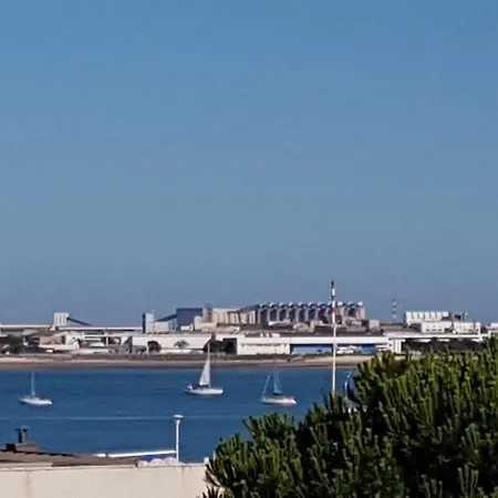 Apartamento Bel T2, 50 M De La Des Minimes, La Rochelle, *